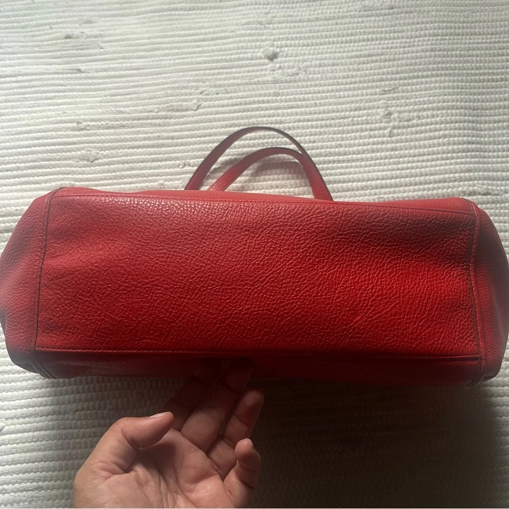 Coach excellent pink